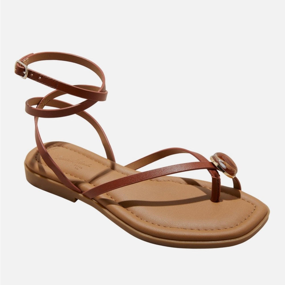 Universal Thread Womens Elizabeth Ankle Strap Sandals  Cognac Brown 10 NWT